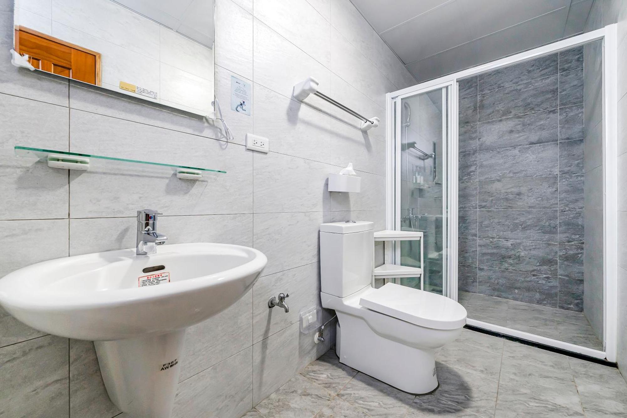 Surf House Appartement Heng-ch'un Buitenkant foto